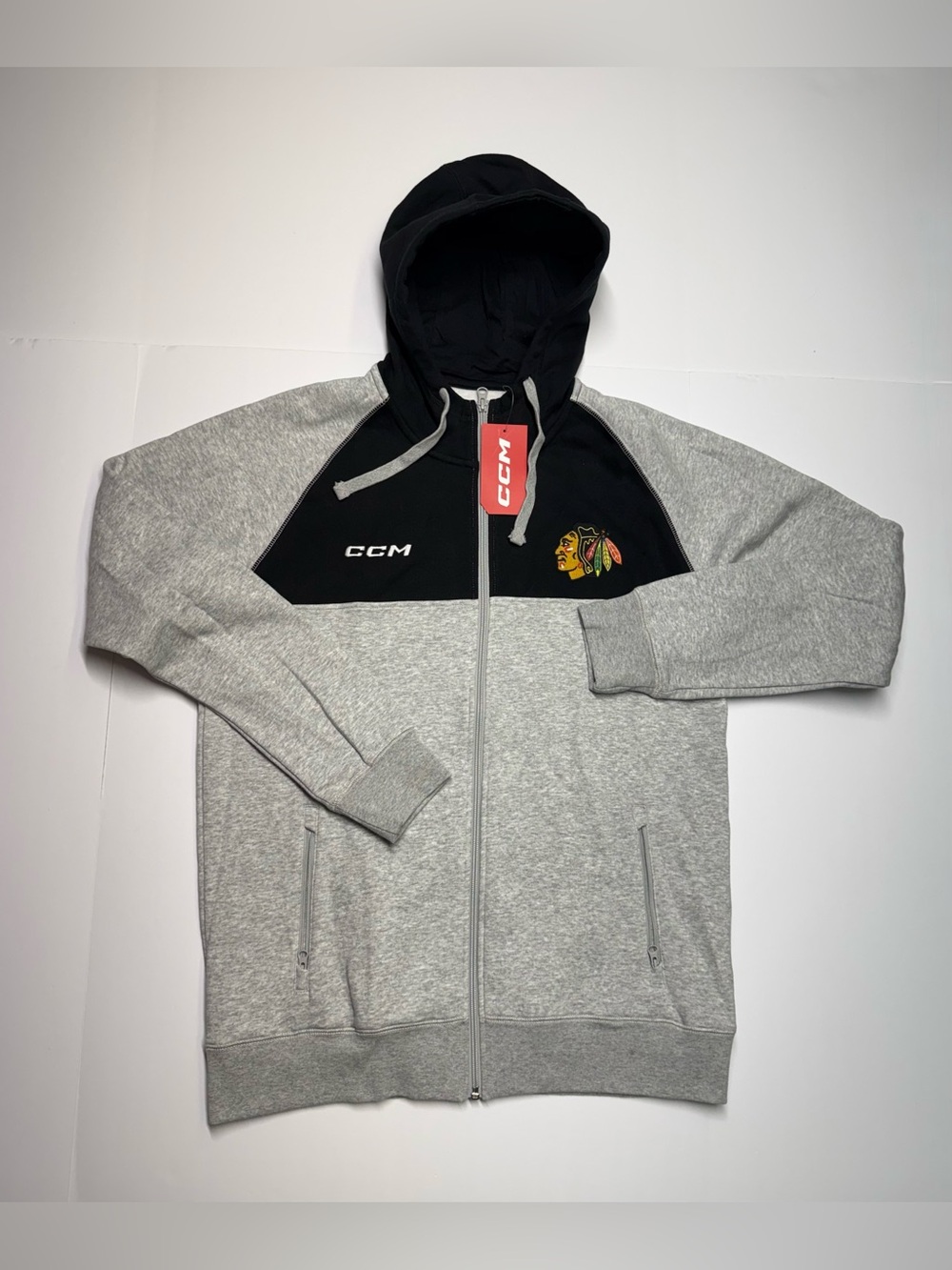 CCM Chicago Blackhawks Men’s Size Large Hoodie Full Zipper Gray/black  NWT